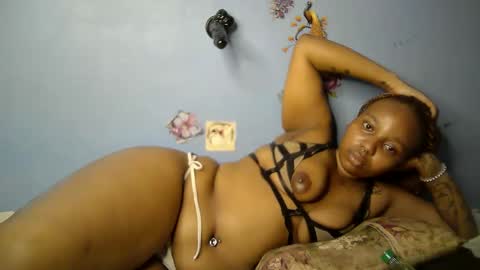 botty_queen online show from 04-16-26, 08:26