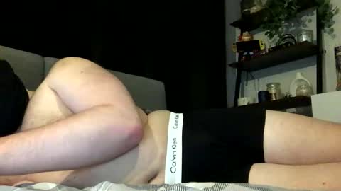 boxerbro123 online show from 04-09-26, 12:54