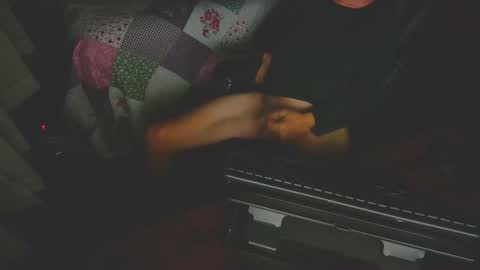 Snapshot of boxgobbler chatting on 11-14-25, 02:54 Rihanna online show from 11-14-25, 02:54