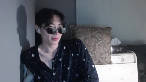 Snapshot of boxman556990 chatting on 12-11-24, 12:12 boxman556990 online show from 12-11-24, 12:12