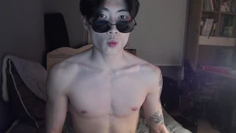 Snapshot of boxman556990 chatting on 01-19-25, 11:00 boxman556990 online show from 01-19-25, 11:00