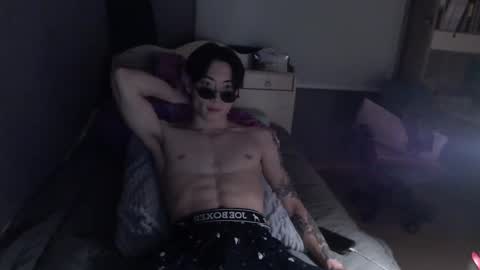 Snapshot of boxman556990 chatting on 02-08-25, 11:12 boxman556990 online show from 02-08-25, 11:12