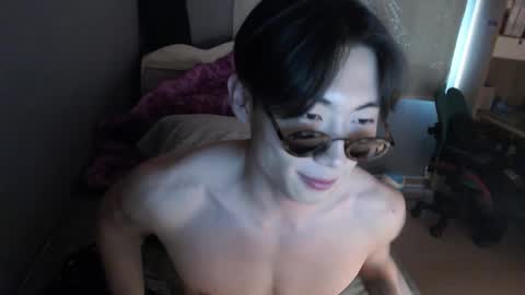 Snapshot of boxman556990 chatting on 02-22-25, 04:29 boxman556990 online show from 02-22-25, 04:29