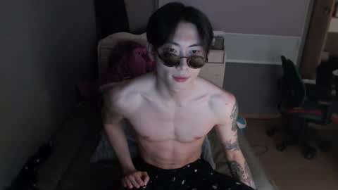 Snapshot of boxman556990 chatting on 03-06-25, 01:57 boxman556990 online show from 03-06-25, 01:57