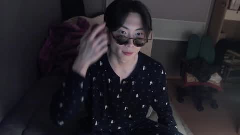 Snapshot of boxman556990 chatting on 03-07-25, 06:33 boxman556990 online show from 03-07-25, 06:33