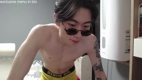 Snapshot of boxman556990 chatting on 10-02-25, 05:42 boxman556990 online show from 10-02-25, 05:42