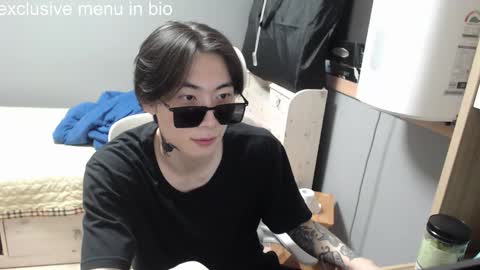 Snapshot of boxman556990 chatting on 10-29-25, 12:35 boxman556990 online show from 10-29-25, 12:35