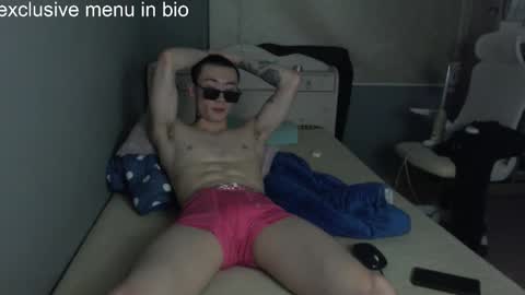 Snapshot of boxman556990 chatting on 02-13-26, 06:42 boxman556990 online show from 02-13-26, 06:42