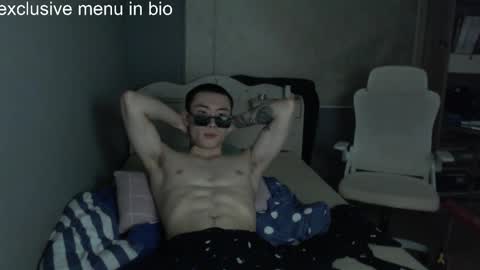 Snapshot of boxman556990 chatting on 02-25-26, 06:12 boxman556990 online show from 02-25-26, 06:12