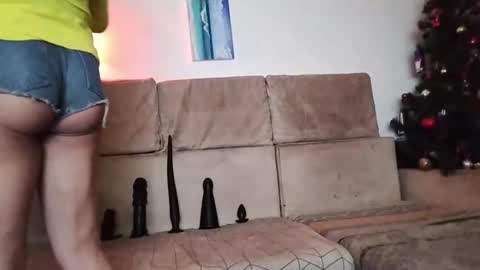 Snapshot of boy7oyy chatting on 03-10-25, 02:17 Bes7assquirt online show from 03-10-25, 02:17