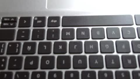 Boy online show from 01-16-26, 06:23