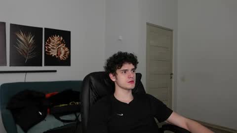 BRAD HOLLOWAY online show from 04-05-26, 04:26