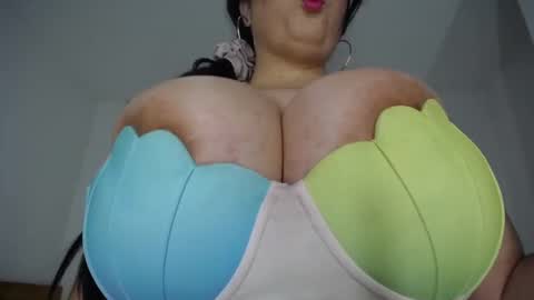 Rachel online show from 01-08-26, 01:35