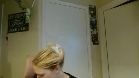 i am a naughty jedi knight online show from 03-29-26, 02:17