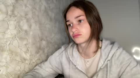 Snapshot of bralkissy chatting on 05-24-26, 04:56 Kate online show from 05-24-26, 04:56