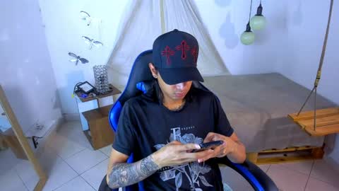 B R A N D online show from 04-18-26, 02:48