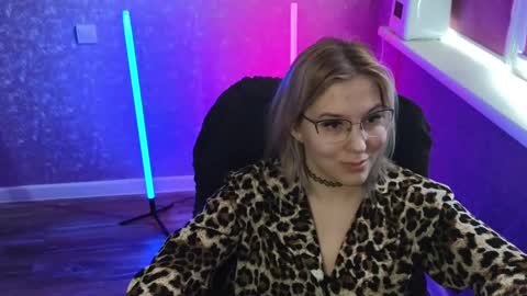 Belle  online show from 03-07-25, 05:08