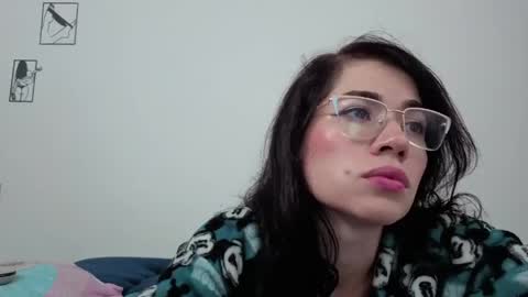 Snapshot of brandy_h69 chatting on 06-07-26, 02:37 brandy online show from 06-07-26, 02:37
