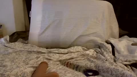 Snapshot of brattybonnie chatting on 07-17-26, 05:07 Bratty Bonnie online show from 07-17-26, 05:07