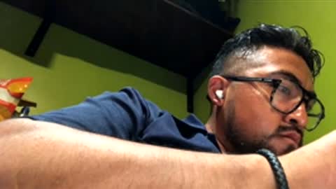 Snapshot of bravo323 chatting on 03-22-26, 03:21 bravo323 online show from 03-22-26, 03:21