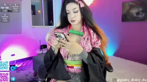 Snapshot of breakdownwaifu chatting on 05-27-26, 01:57 Rei online show from 05-27-26, 01:57