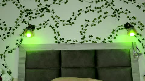 Brenda online show from 02-06-25, 06:35