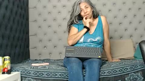 BRENDA VELASQUEZ online show from 05-24-26, 10:48