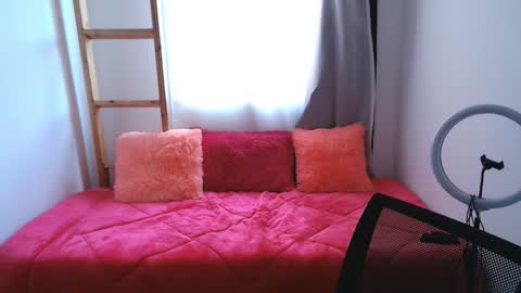 brendasantos_77 online show from 10-02-25, 02:02