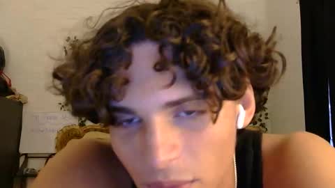Snapshot of brennanrush chatting on 06-07-26, 10:35 brennanrush online show from 06-07-26, 10:35