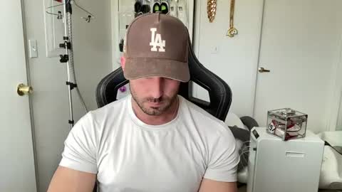 Brett Mycles online show from 07-12-26, 05:48