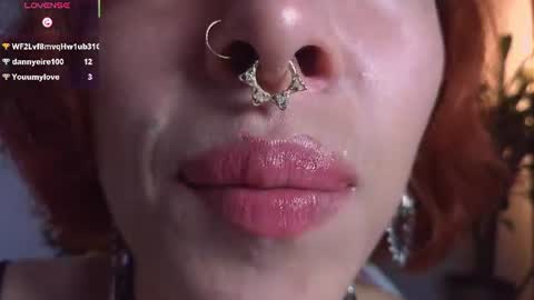 Snapshot of bri_von_dhara_ chatting on 06-07-26, 04:11 Bri online show from 06-07-26, 04:11
