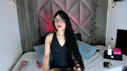 B R I A  online show from 04-06-26, 01:36