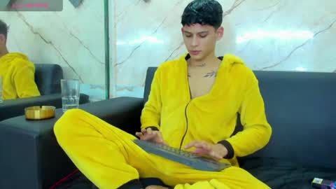 brian_hotof1 online show from 05-29-26, 12:25