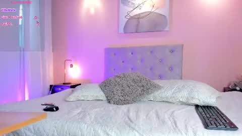 BRIANA online show from 07-11-26, 12:08