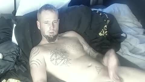 Snapshot of briggssy chatting on 01-12-25, 02:09 Fucking yummy online show from 01-12-25, 02:09