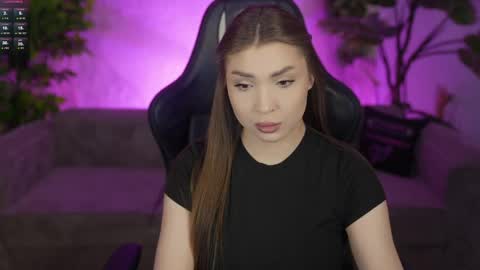 Diamonds Girls online show from 05-05-26, 06:54