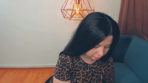 brilliantegirl_ online show from 05-28-26, 09:50