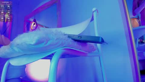 BritannyClaire online show from 04-02-26, 06:11