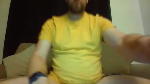 britguy6985 online show from 04-11-26, 07:07