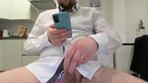 Snapshot of britishman1989 chatting on 03-10-26, 09:31 Britishman1989 online show from 03-10-26, 09:31