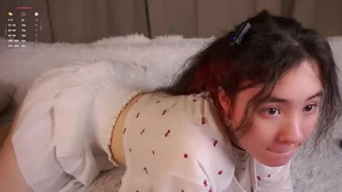 Snapshot of britthe chatting on 03-04-26, 11:16 Lina online show from 03-04-26, 11:16