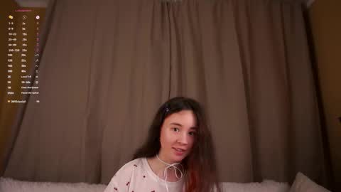 Snapshot of britthe chatting on 03-08-26, 12:20 Lina online show from 03-08-26, 12:20