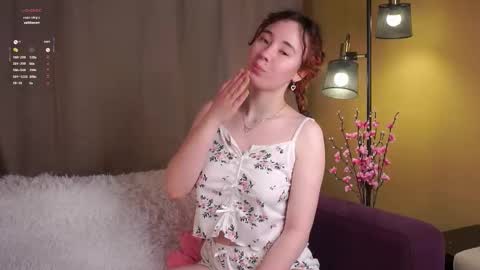 Snapshot of britthe chatting on 03-22-26, 11:13 Lina online show from 03-22-26, 11:13