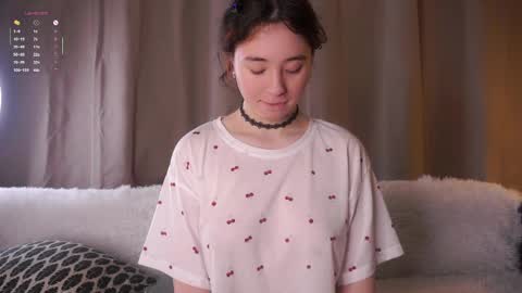 Snapshot of britthe chatting on 04-03-26, 01:09 Lina online show from 04-03-26, 01:09