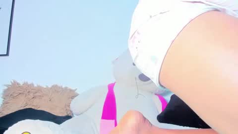 BRIYIT     online show from 10-13-25, 07:03