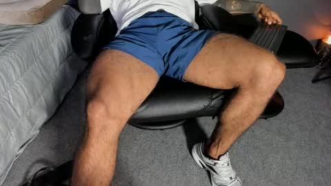 Snapshot of brockhurn_ chatting on 04-08-26, 11:27 brockhurn_ online show from 04-08-26, 11:27