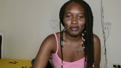broken_haloo online show from 05-26-26, 07:32