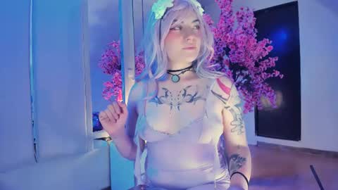 Snapshot of broklin_white23 chatting on 06-22-26, 02:25 online show from 06-22-26, 02:25