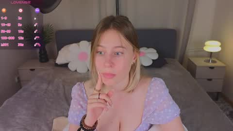 Snapshot of brook1yn_white chatting on 12-16-24, 03:00 Brook online show from 12-16-24, 03:00