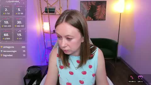Snapshot of brookedamon chatting on 06-11-26, 12:32 Lady Brooke online show from 06-11-26, 12:32